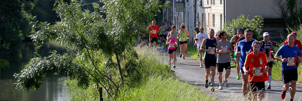 Le Maraisthon, marathon qui a lieu tous les ans au départ de Coulon dans le Marais poitevin